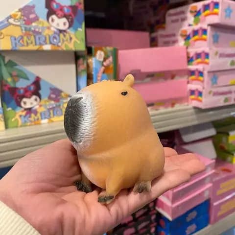Squishy Capibara Realista - comprar online