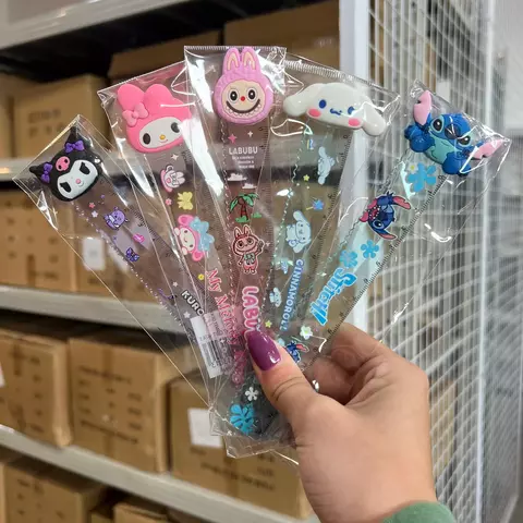 Reglas personajes 3D personajes 15 cm - comprar online