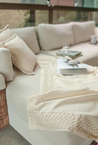 Xale Para Sofá Decorativo 100% Algodão Com Detalhes Crochê