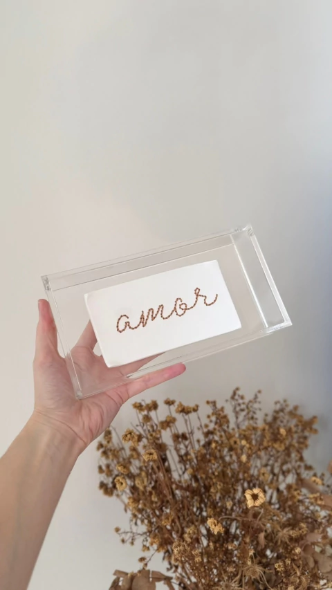 Placa Cerâmica Bordada• P - comprar online