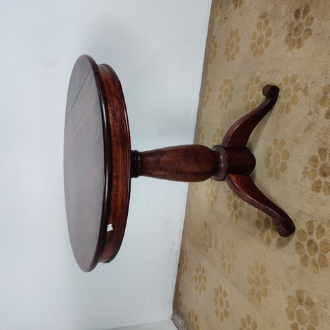 Mesa de canto
