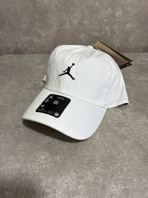 Boné Jordan Branco