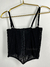 Corset Nina na internet