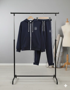 Deportivo Softshell marino en internet