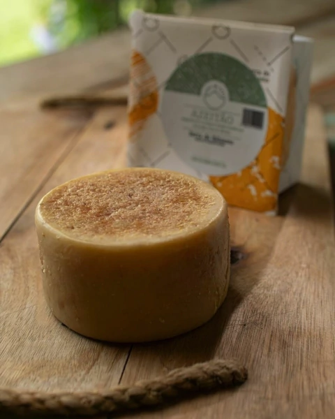 Queijo Artesanal Azeitão | Longa maturação em caverna