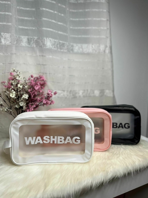 Necessaire Média