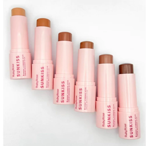 Contorno em stick ruby rose