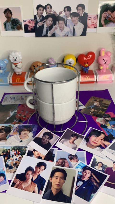 Torre com 2 canecas