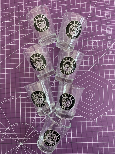 Kit Copinhos de SOJU OT7  - comprar online