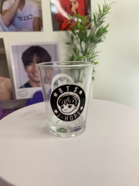 Copinho de SOJU JHOPE