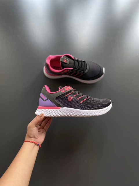 Zapatilla preto/pink (000386)