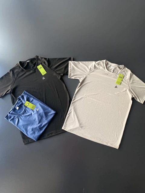 Remera lycra H (000083)