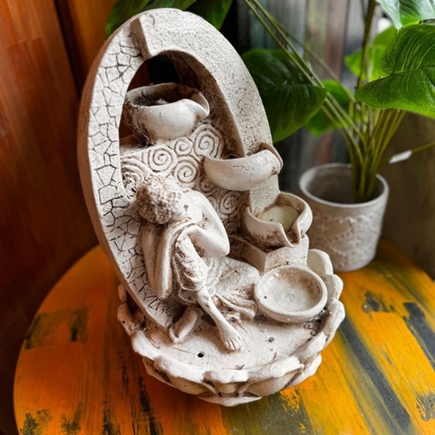 Fuente de agua Buda Soñador 40cm