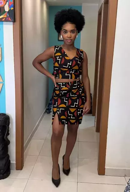 Conjunto saia lápis + cropped regata F6