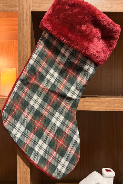 Meia Decorativa Xadrez Verde/Vermelho - 45cm - comprar online