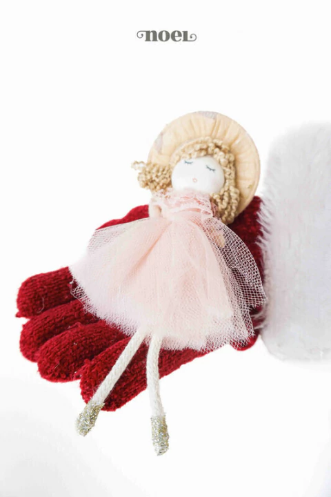 Boneca tecido vestido tulê chapéu bouclé rosa claro - 15cm