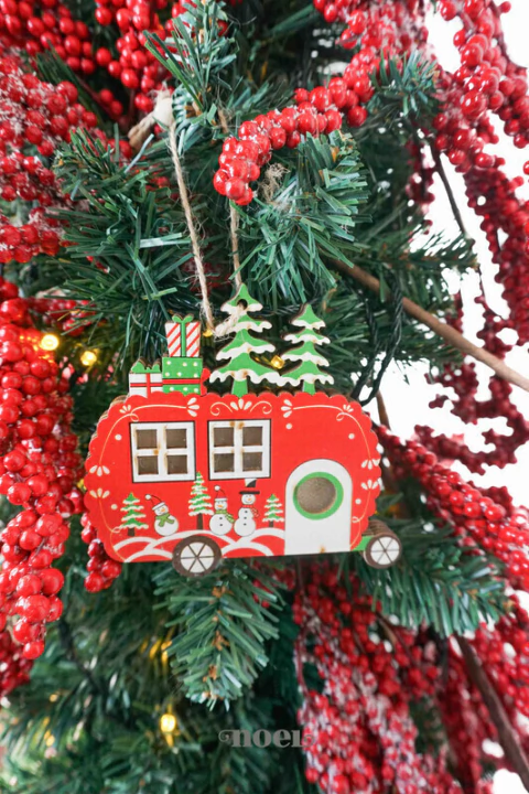 Pendente Natal trenó c/ led c/ boneco de neve/árvore madeira vermelho/branco/verde - 10cm