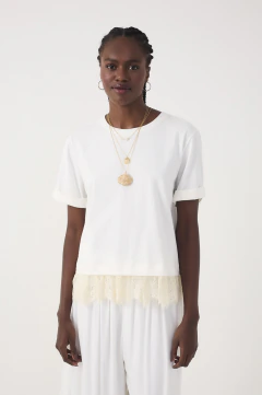 T-shirt com Renda Dress To - comprar online