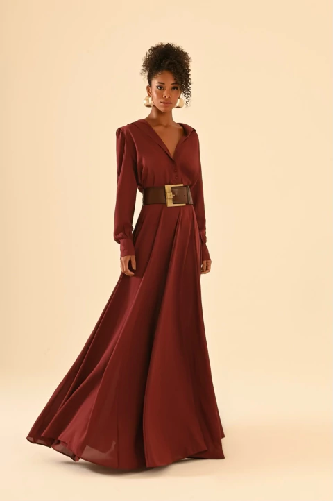 conjunto saia longa e camisa burgundy