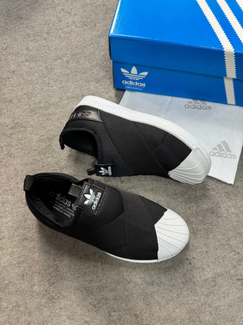 Adidas Slip-On Calce Fácil
