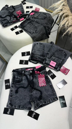 Shorts jeans grafite - sal e pimenta