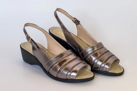 Silueta Chic Peltre