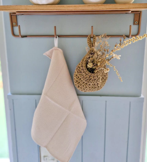 Cesto tejido colgante - comprar online