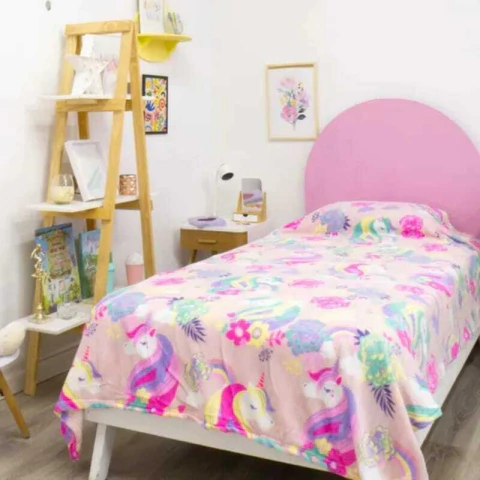 Frazada flannel super soft unicornios - 1 plaza y media