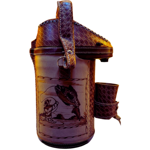 Garrafa Térmica Em Couro Modelo ( Pescador 75 ) - comprar online