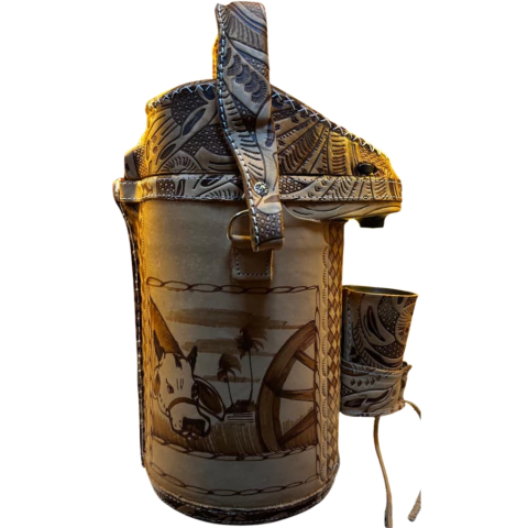Garrafa Térmica Em Couro Modelo ( Boi E Paisagem ) - comprar online