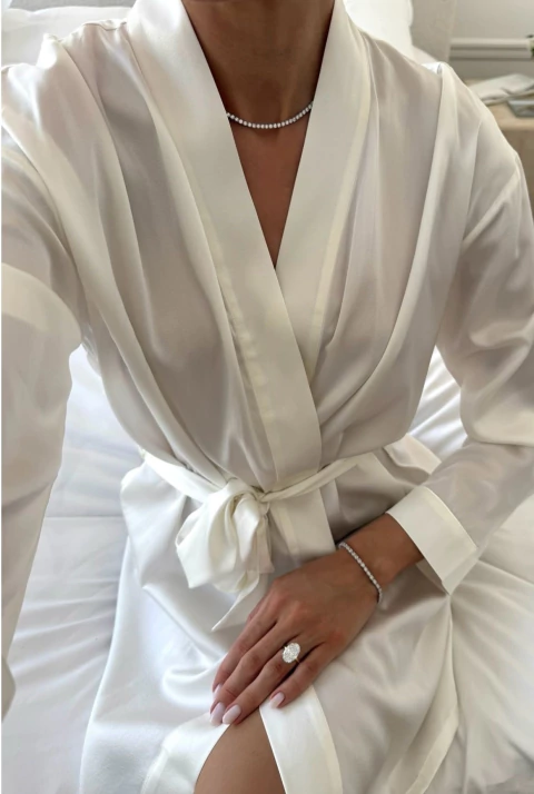 ROBE BASIC SATIN BRANCO - comprar online