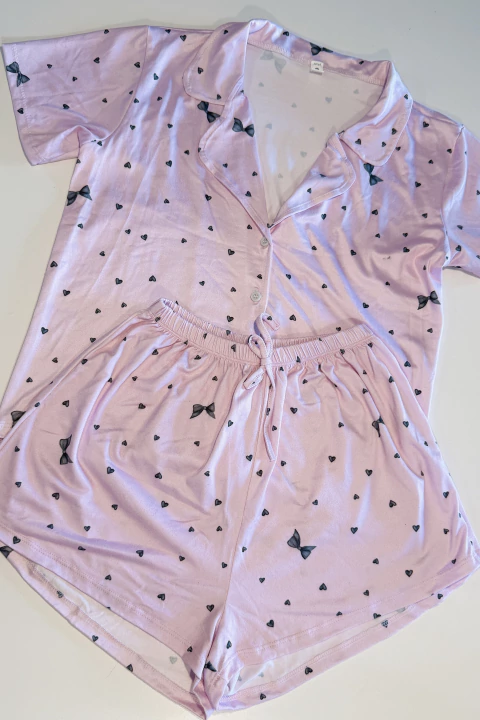 Pijama Camisero Moños y Corazones Rosa - comprar online