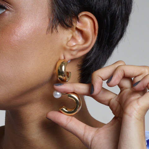 BRINCO CÁPSULA ACESSÓRIOS DOURADO TAMANHO P - CP0012 - comprar online