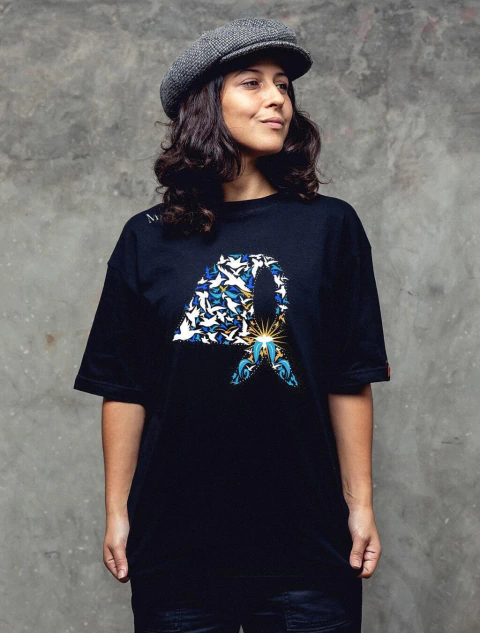 Remera Pañuelo Madres - comprar online