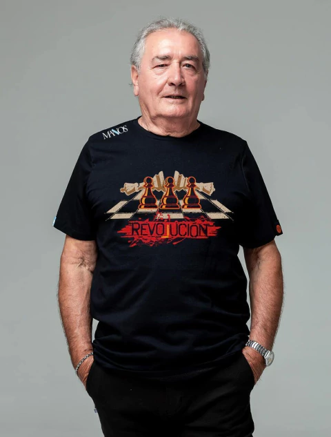 Remera Revolución - comprar online