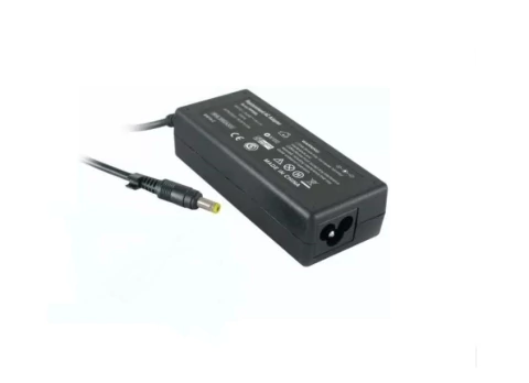 Fonte para notebook HP/Compaq 18,5V SKU 23659 - comprar online