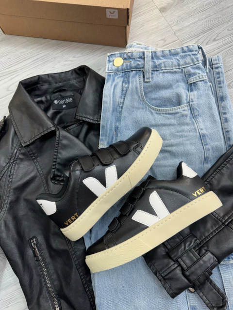 Tênis Vert Velcro Feminino – Preto/Branco (solado bege) - comprar online