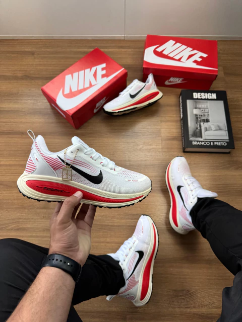 Black NK - Nike ZoomX Vomero 18 - comprar online