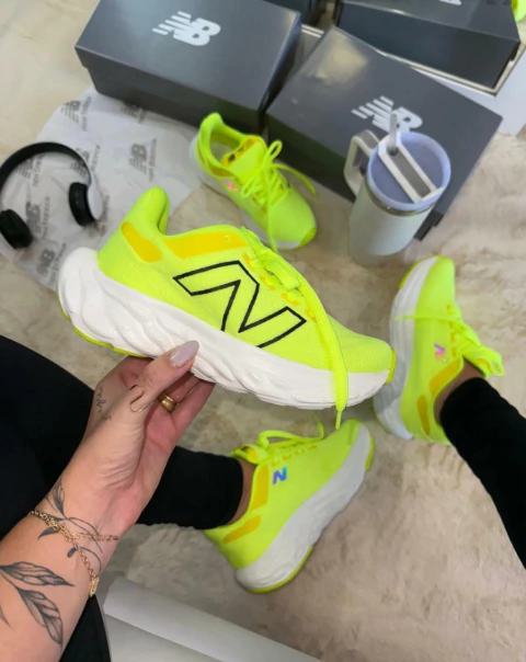 Tênis New Balance 1080 V13 Verde Limão