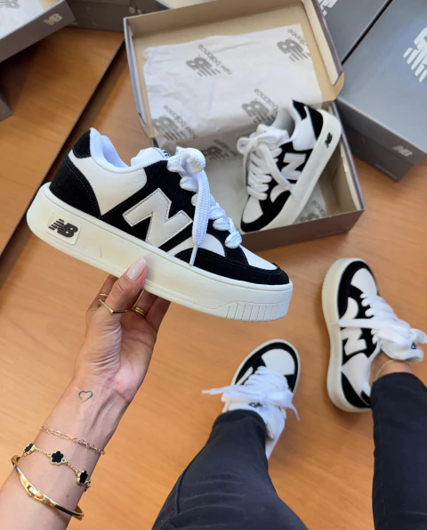 Tênis New Balance CT303