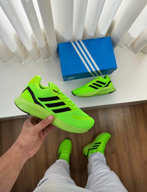 Tênis Adidas Run Falcon 5