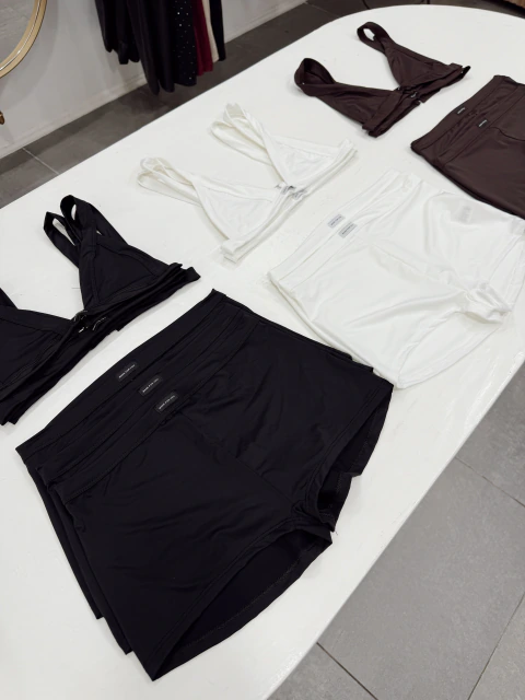 SET MADE FOR YOU