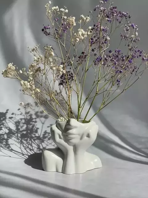 FLORERO MEDIO ROSTRO 17x10x15cm - comprar online