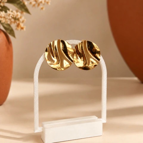 Brinco Redondo Detalhado Liso - Dourado