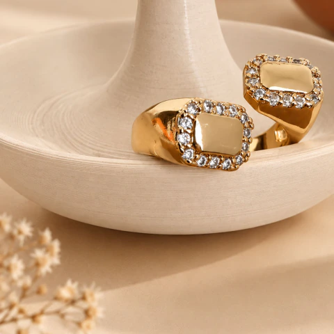Anel Regulável Micro Zircônia - Dourado