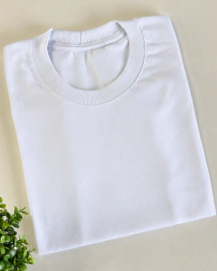 Tshirt Algodão Premium Lisa - Branca