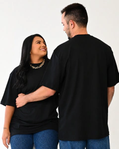 Camiseta Oversized Premium Lisa - Preta