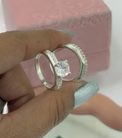 Cintillo + anillo de compromiso