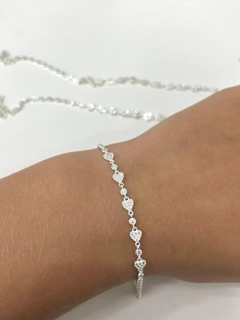 Pulsera corazones