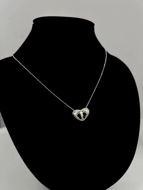 Corazón con huellas - comprar online